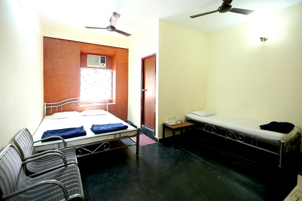 Central Guest House Kalkutta Exterior foto